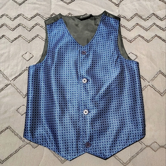 Boys suit vest - Picture 1 of 4
